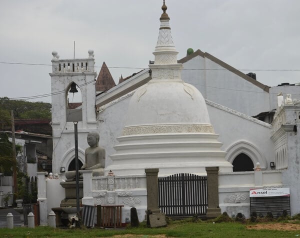 Buddhist Temple in Galle Fort 