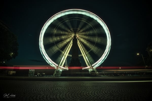 Place Poelaert - Ferris Wheel at night