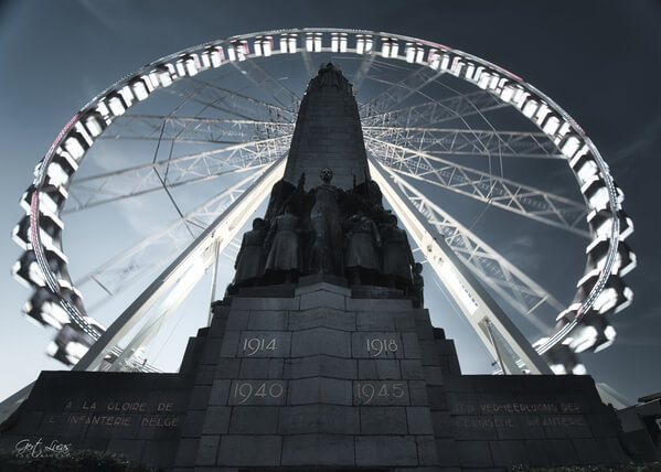 Place Poelaert - WWII-memorial & Ferris Wheel