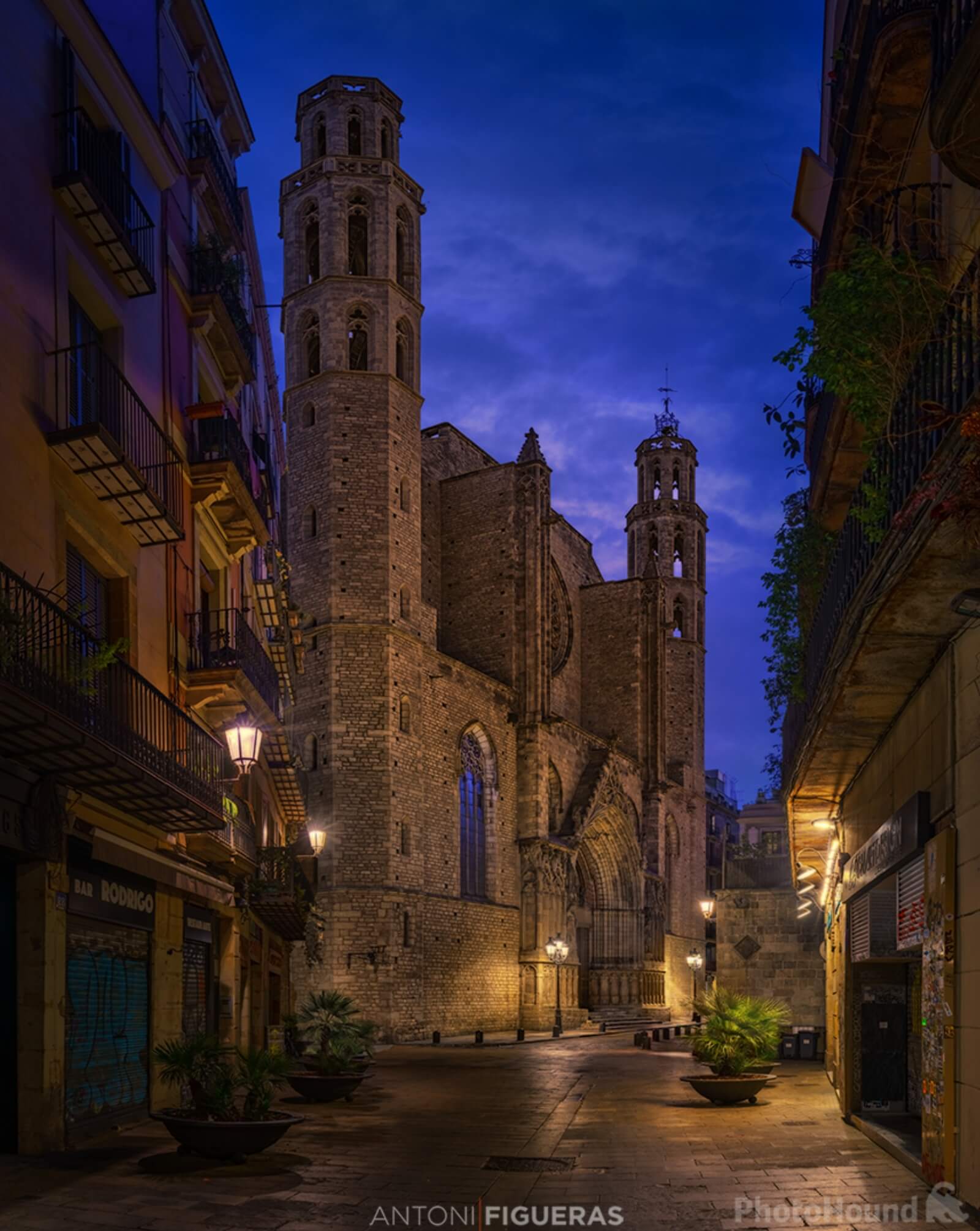 Image of Santa Maria del Mar - Exterior by Antonio Figueras Barranco