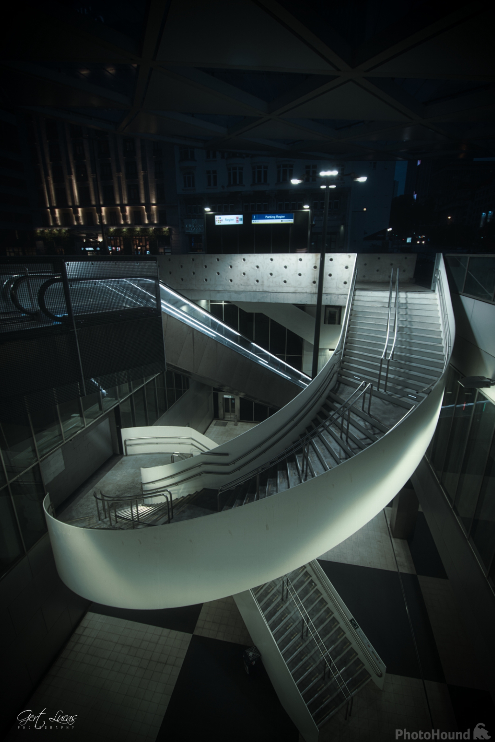 Image of Rogier Subway Station by Gert Lucas