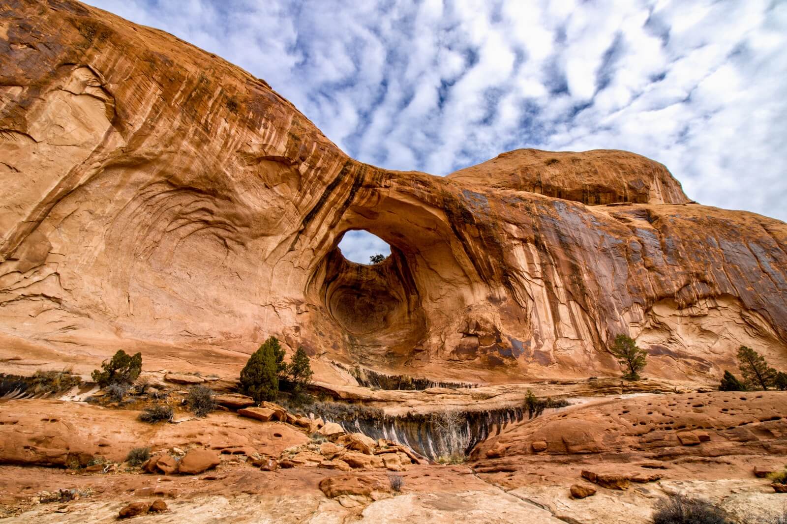 Image of Corona Arch by Gary Leverett