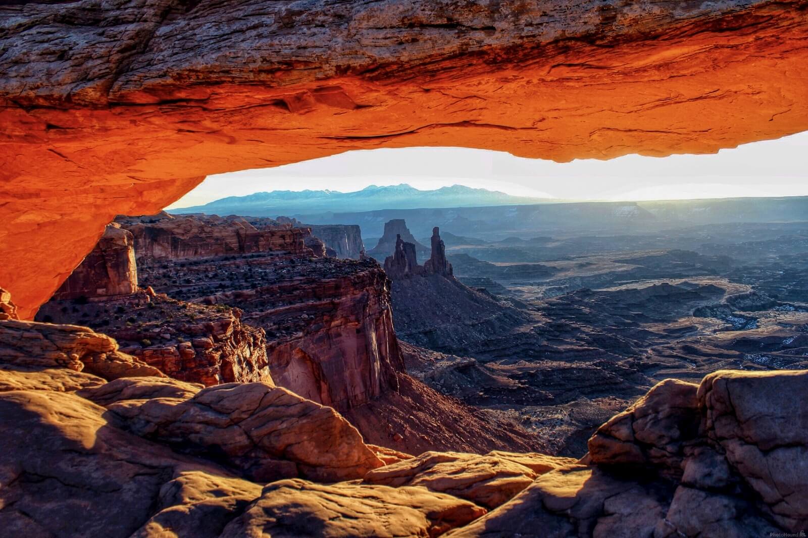 Image of Mesa Arch by Gary Leverett