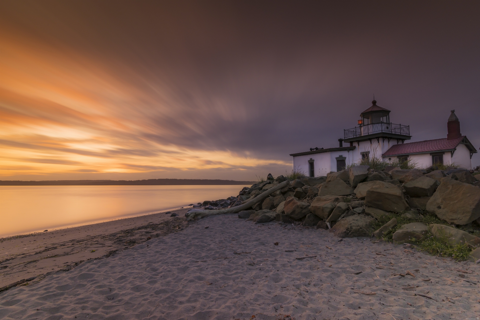Image of West Point Lighthouse at Discovery Park by Enrico Pozzo