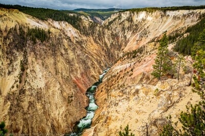 photo spots in Yellowstone National Park - Inspiration Point