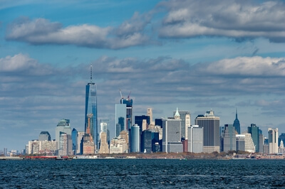 instagram spots in New York - Manhattan from American Veterans Memorial Pier