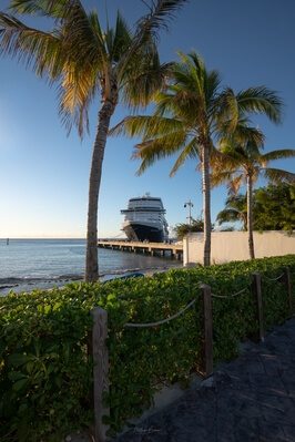 Turks and Caicos Islands photos - Grand Turk Cruise Center - Beach