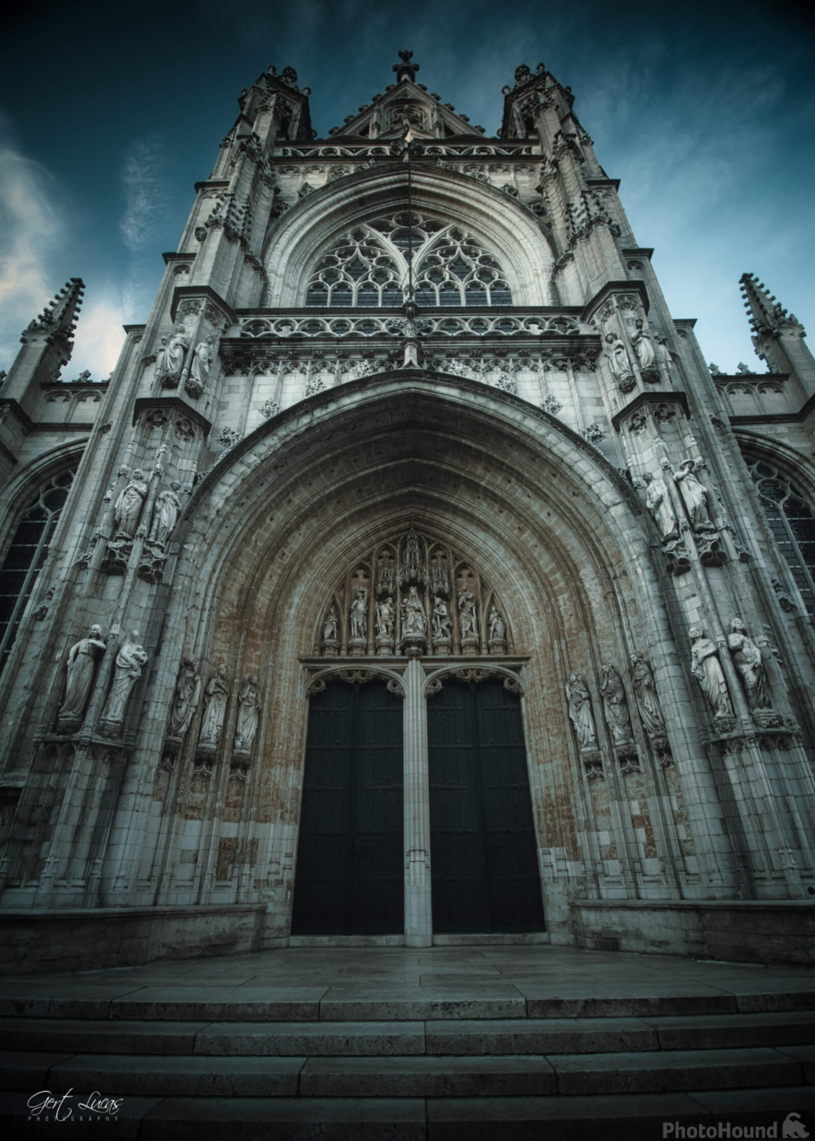 Image of Église Notre-Dame des Victoires au Sablon by Gert Lucas
