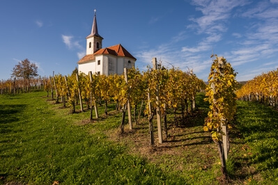 images of Slovenia - St Ana Church at Vidošiči