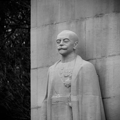 Bruxelles photo spots - Le Monument Adolphe Max