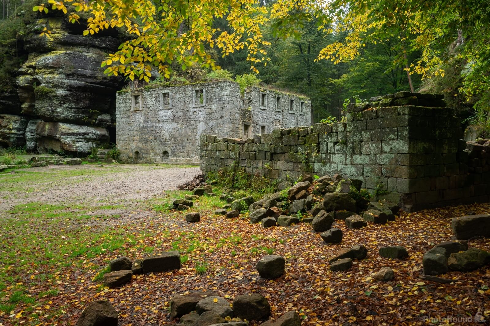 Image of Dolský Mill Ruin by VOJTa Herout