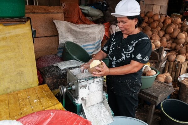 Pasar Tomohon (Traditional Market)