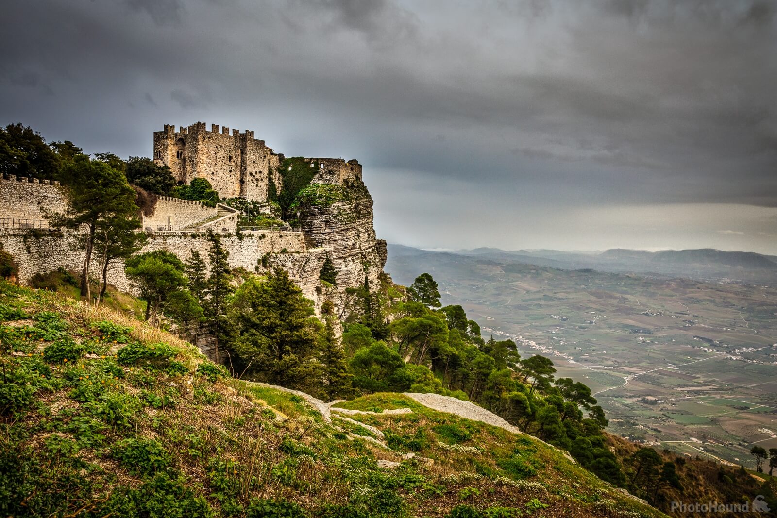 Image of Erice – view of the Pepoli Castle by Raimondo Giamberduca
