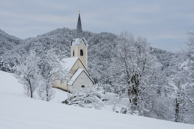 Slovenia photos - Sv Jedert Church (St Gertrude)