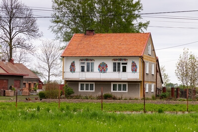 images of Poland - Zalipie Painted Houses