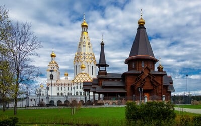 Belarus pictures - All Saints Church Temple Complex