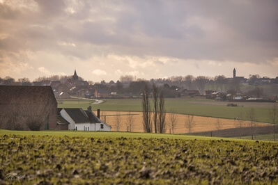 Bellingen Church & surrounding fields (exterior)