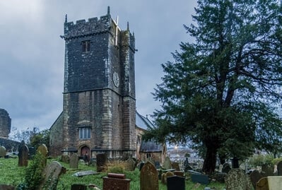 photos of South Wales - St Illtyd's Church (exterior), Bridgend
