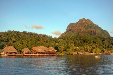 photography locations in French Polynesia - Bora Bora Yacht Club