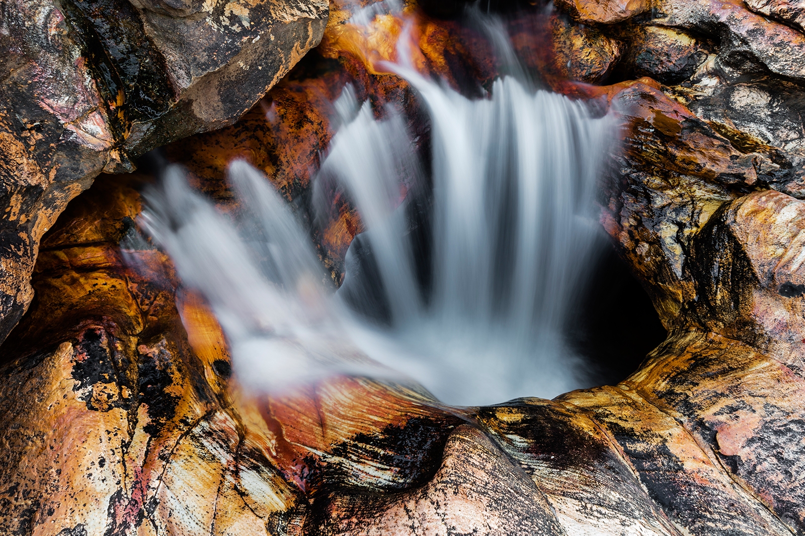 Image of Gifberg Pothole Waterfall by Jeremy Woodhouse