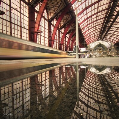 Belgium photos - Antwerpen Centraal Train Station - Platforms