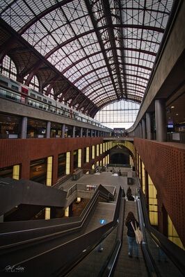 images of Belgium - Antwerpen Centraal Train Station - Platforms