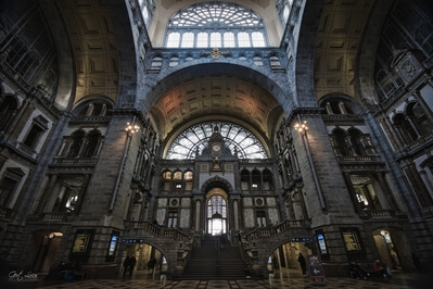 pictures of Belgium - Antwerpen Centraal Train Station - Main Lobby