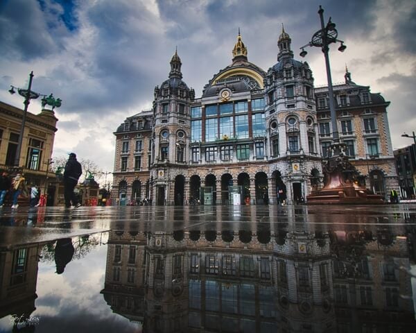 Antwerpen-Centraal trainstation - Exterior