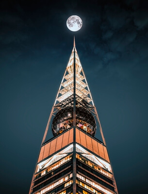 Riyadh Province instagram spots - Al Faisaliyah Tower