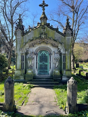pictures of London - Brompton Cemetery