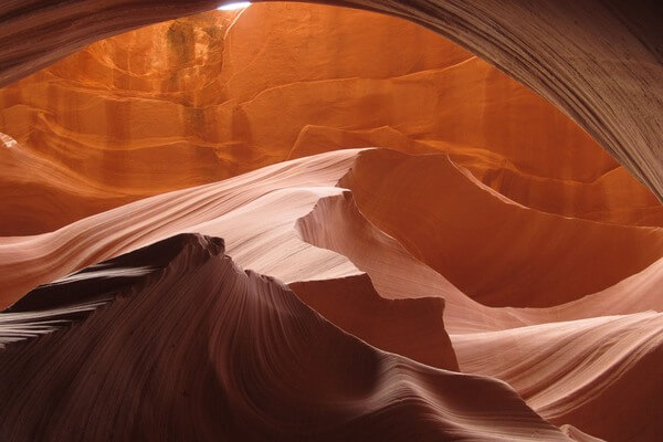 Beautiful colours and shapes in Lower Antelope Canyon