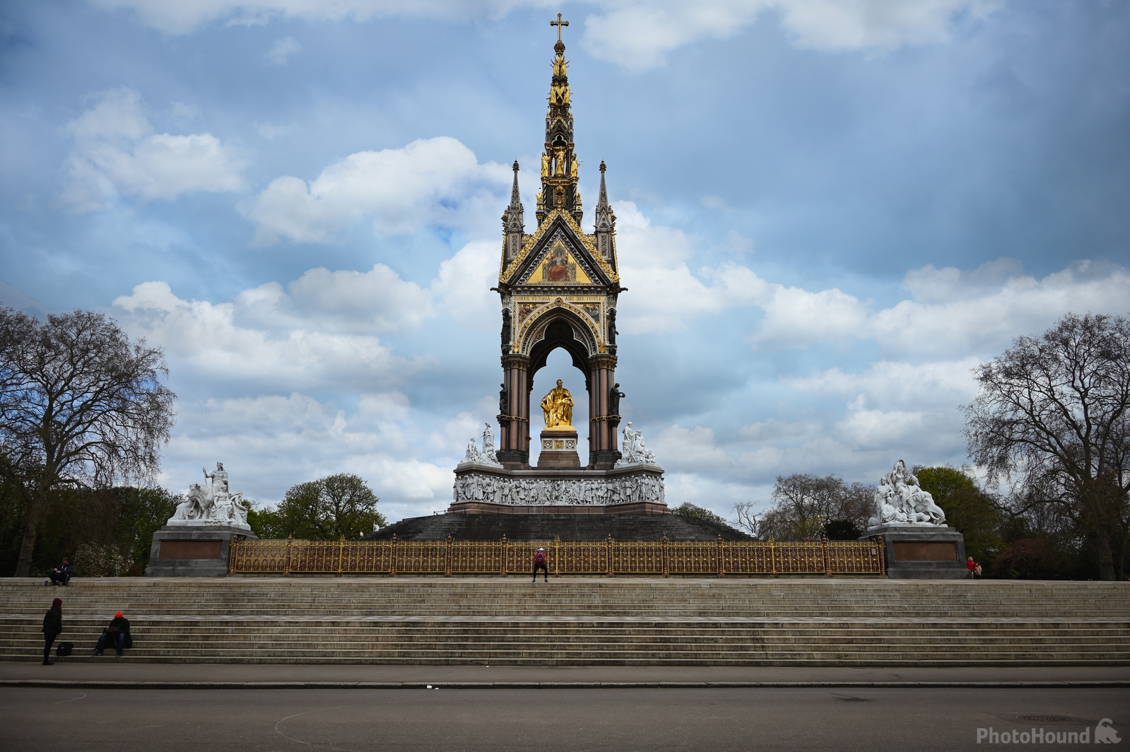 Image of The Albert Memorial, Kensington Gardens by Jules Renahan