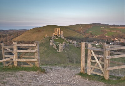 images of Dorset - Corfe Castle