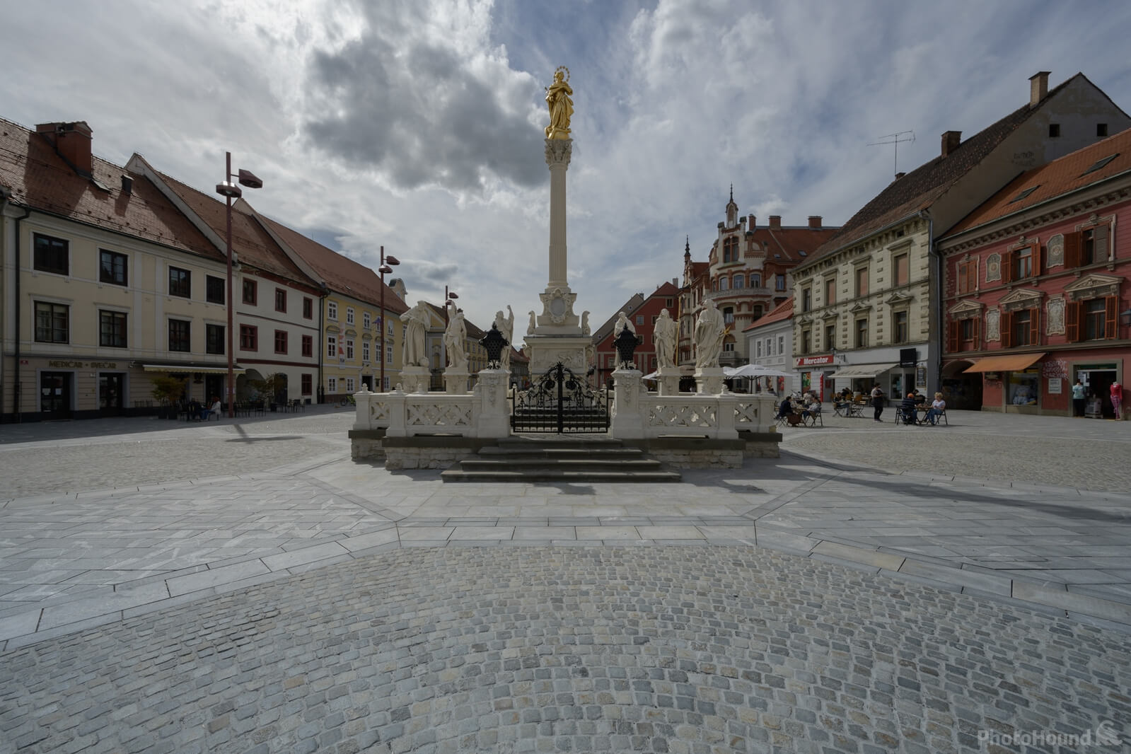 Image of Glavni Trg (Main Square) by Luka Esenko
