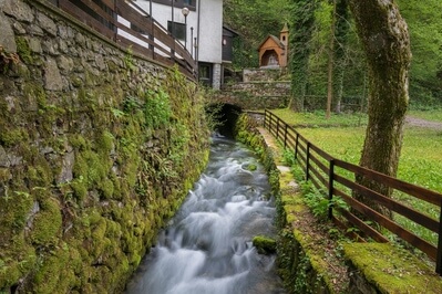 Slovenia photos - Močilnik - Ljubljanica River Source