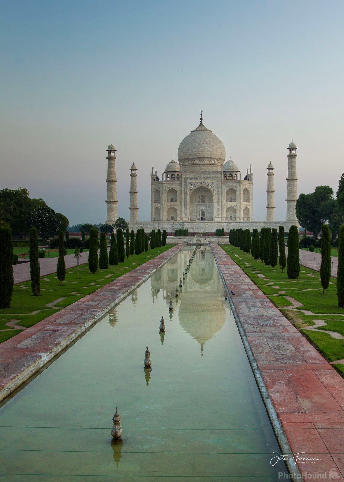 Image of Taj Mahal - Classic View by John Foreman