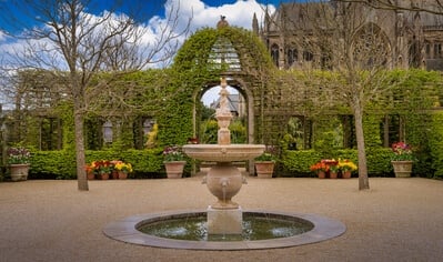 The entrance to the garden with the beautiful fountain.