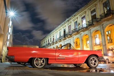 pictures of Cuba - Old cars
