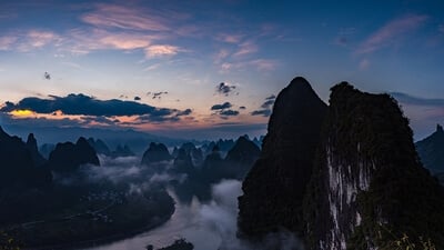 pictures of China - Sunrise view from Xianggong Hill