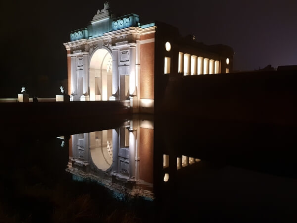 The Menin Gate Memorial in the Belgian town of Ypres (Ieper) commemorates nearly 55,000 British and Commonwealth soldiers who were killed in the First World War but have no known grave