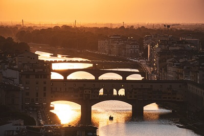 Ponte vecchio at summer sunset