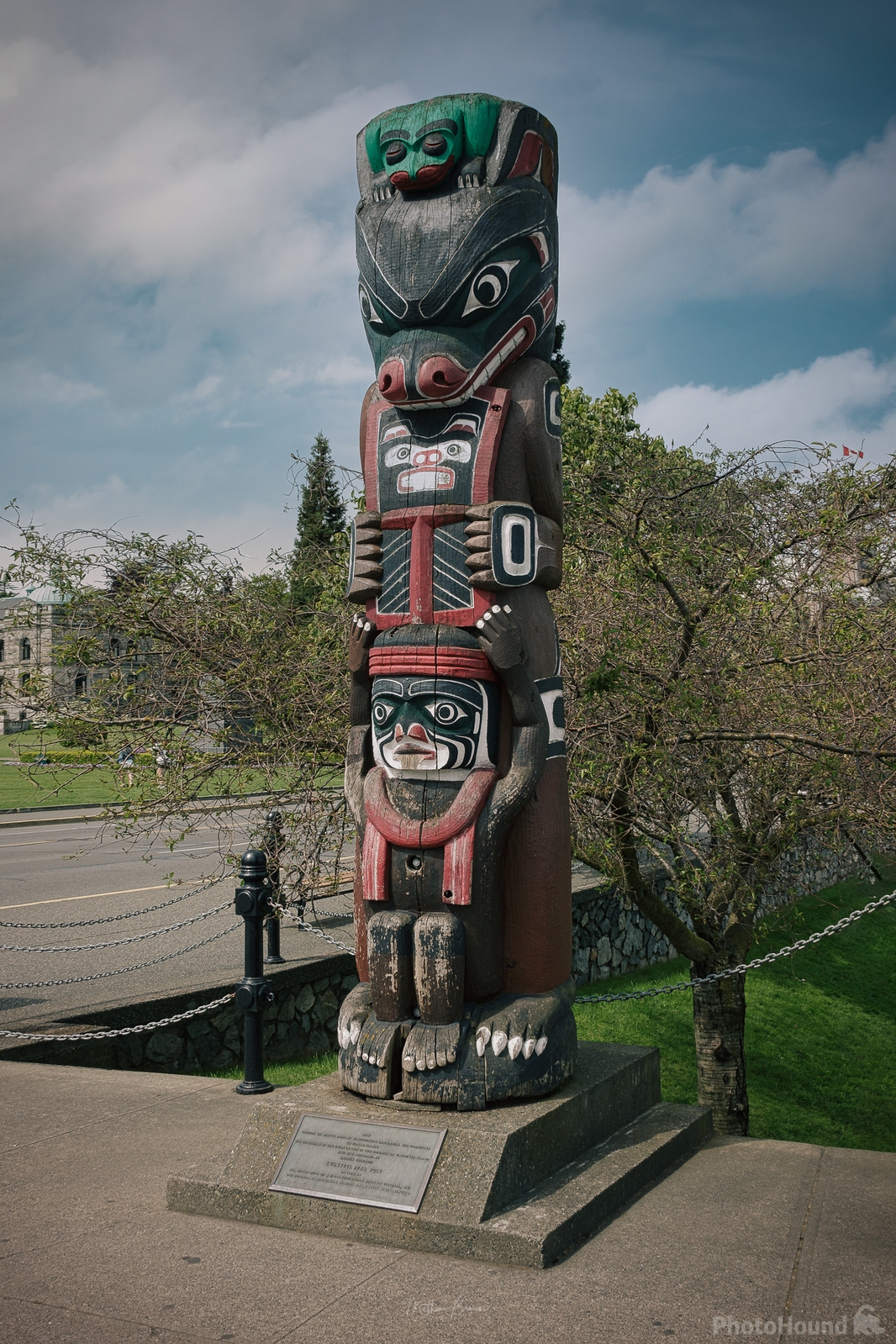 Image of First Nation Totem Pole by Mathew Browne