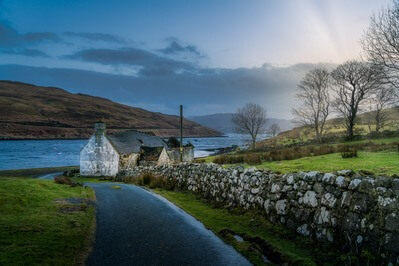 Isle Of Skye instagram spots - The Old Struan Inn
