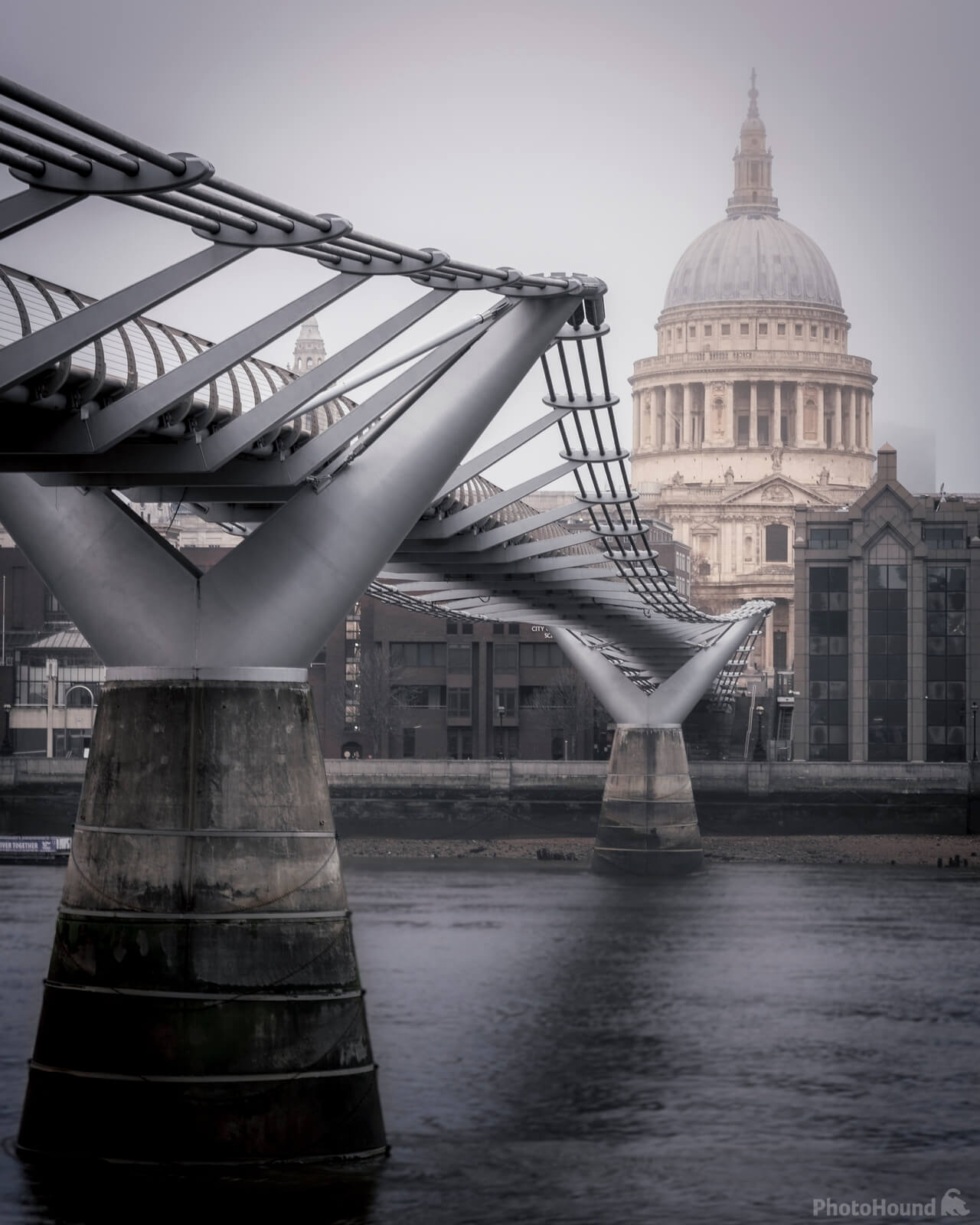 Image of St Paul\'s Cathedral from Millennium Bridge by Doug Stratton
