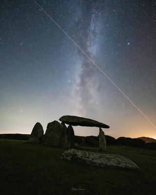 images of South Wales - Pentre Ifan Burial Chamber