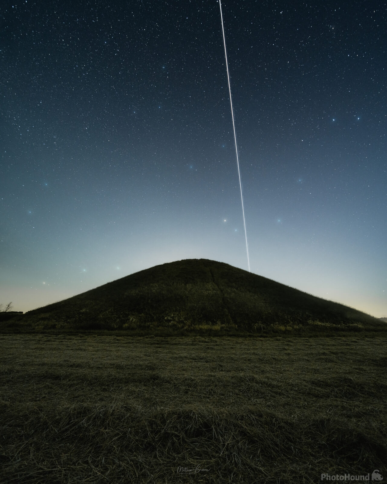 Image of Silbury Hill by Mathew Browne