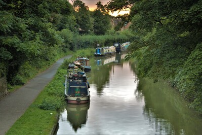 Picture of Kennet and Avon Canal Centre  - Kennet and Avon Canal Centre 