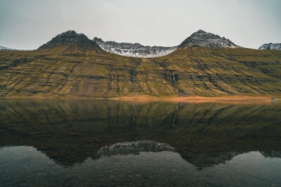 photos of Iceland - Shipwreck at Mjóifjörður 