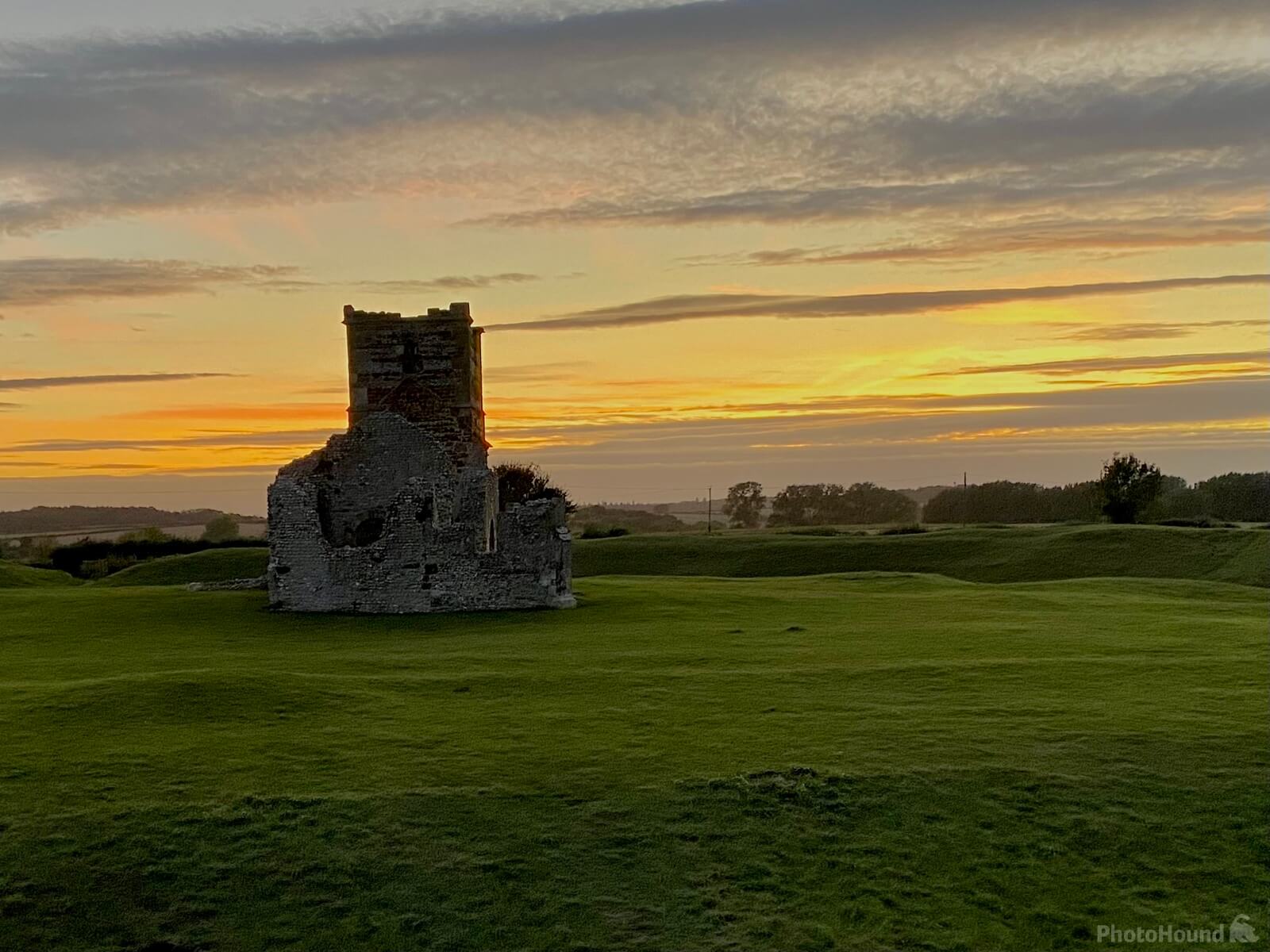Image of Knowlton Church & Earthworks by Jon Diment