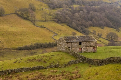 pictures of The Yorkshire Dales - Angram Barns, Swaledale